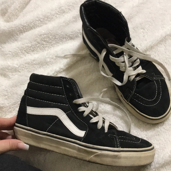 VANS - Picture 2 of 3